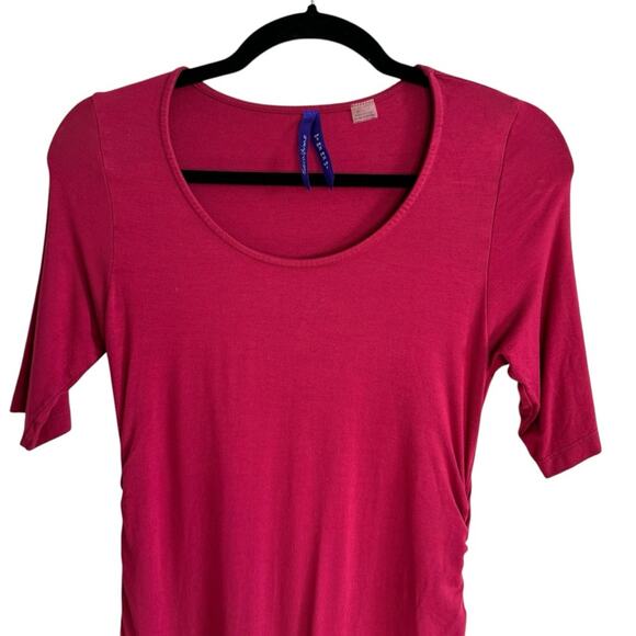 Seraphine Burgundy Maternity 1/2 Sleeve Shift Dress - Picture 5 of 8